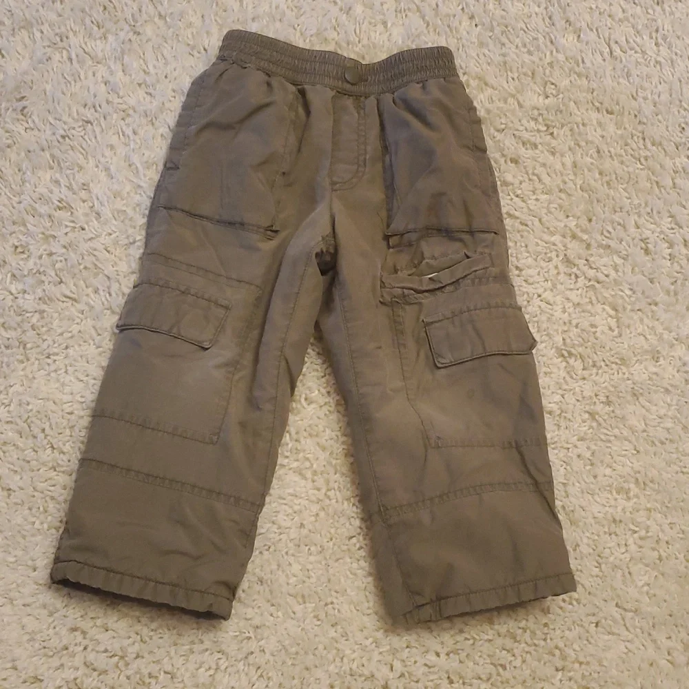 5 For $25 Old Navy Insulated Cargo Pants Boys Size‎ 2T Olive